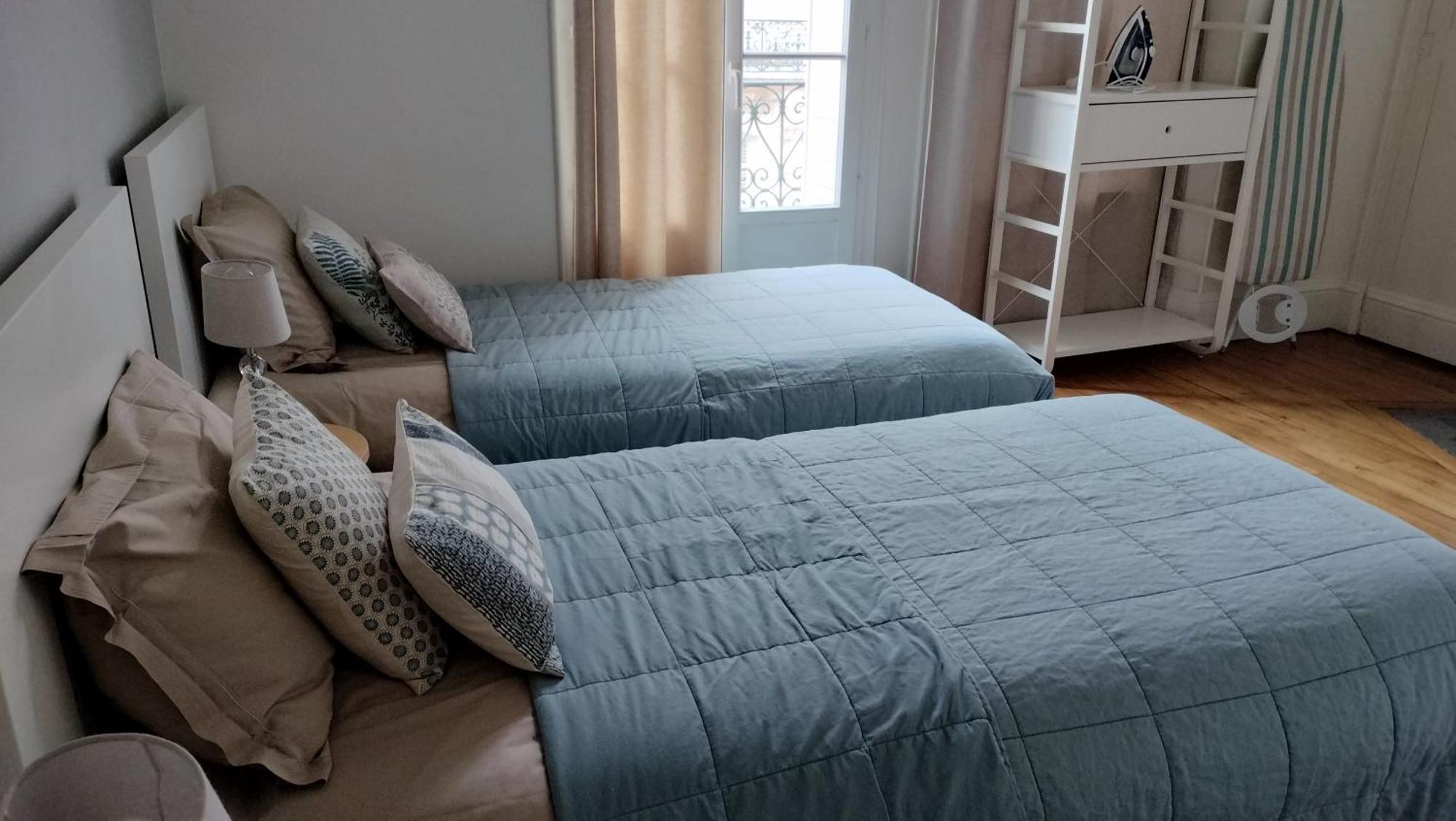 Appartement F3 Au Balcon De La Place Du Martroi Орлеан Экстерьер фото