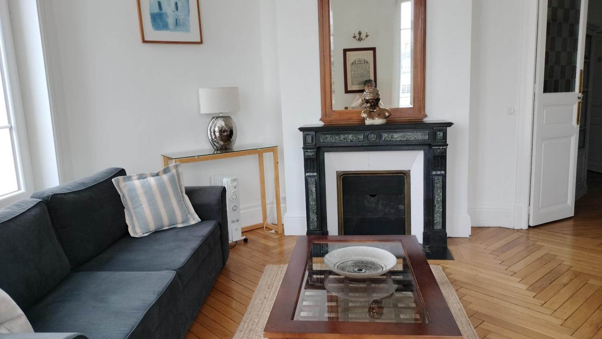 Appartement F3 Au Balcon De La Place Du Martroi Орлеан Экстерьер фото